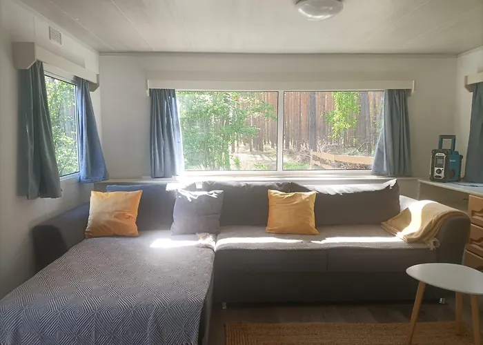 Tinyhaus Idyllisch Am Waldesrand Camping